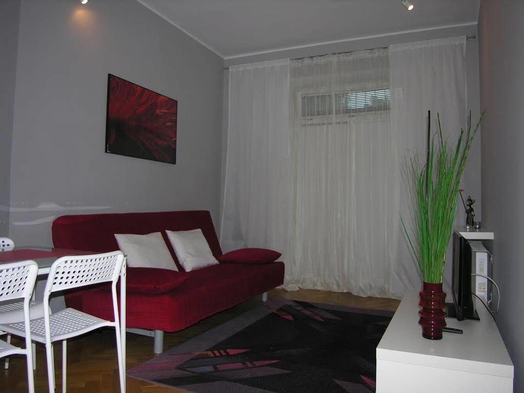 Apartament Amaryllis クラクフ エクステリア 写真